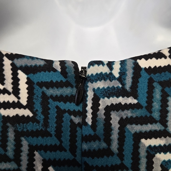White House Black Market Geometric Chevron Sheath Dress Teal 10 - Picture 6 of 11